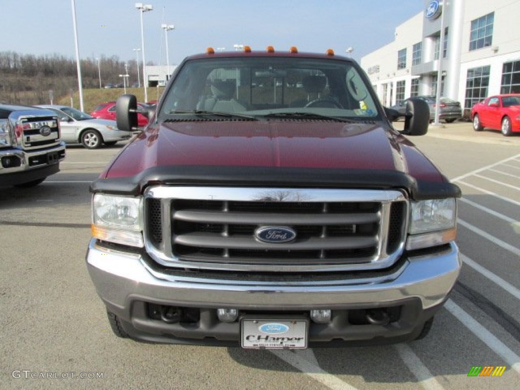 2004 F250 Super Duty XLT SuperCab 4x4 - Dark Toreador Red Metallic / Medium Flint photo #5