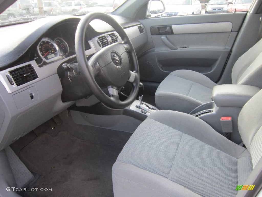 Grey Interior 2007 Suzuki Forenza Sedan Photo #79572349