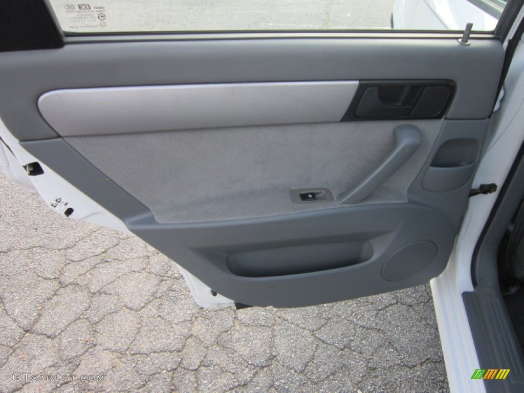 2007 Forenza Sedan - Absolute White / Grey photo #7