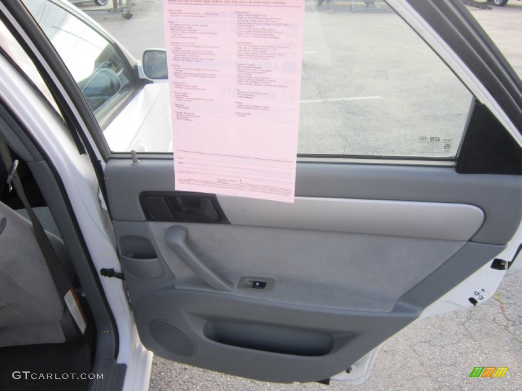 2007 Forenza Sedan - Absolute White / Grey photo #11