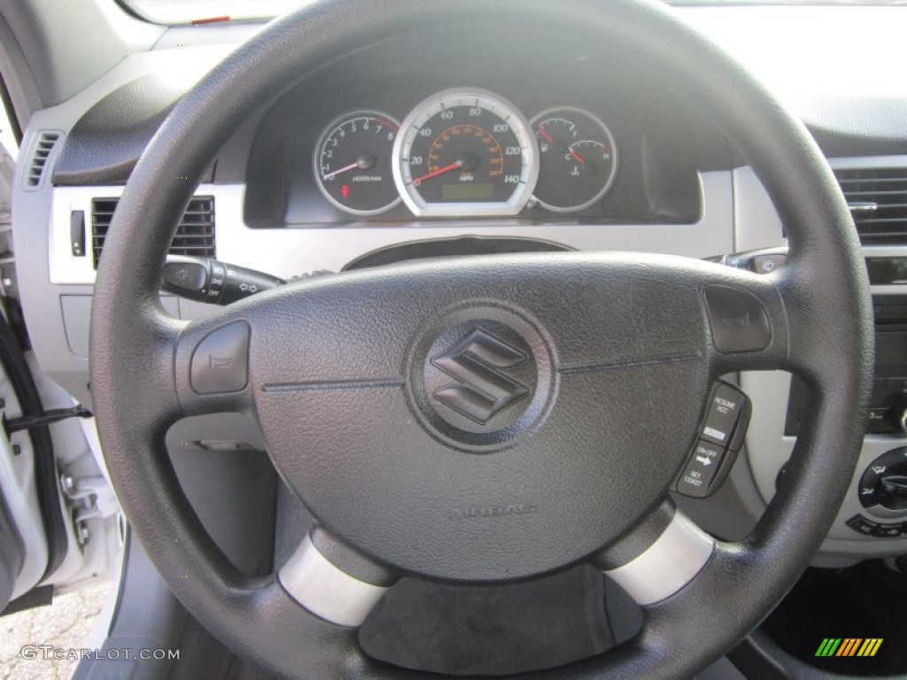2007 Forenza Sedan - Absolute White / Grey photo #13