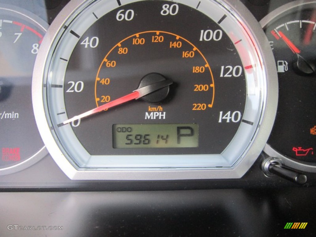 2007 Forenza Sedan - Absolute White / Grey photo #17