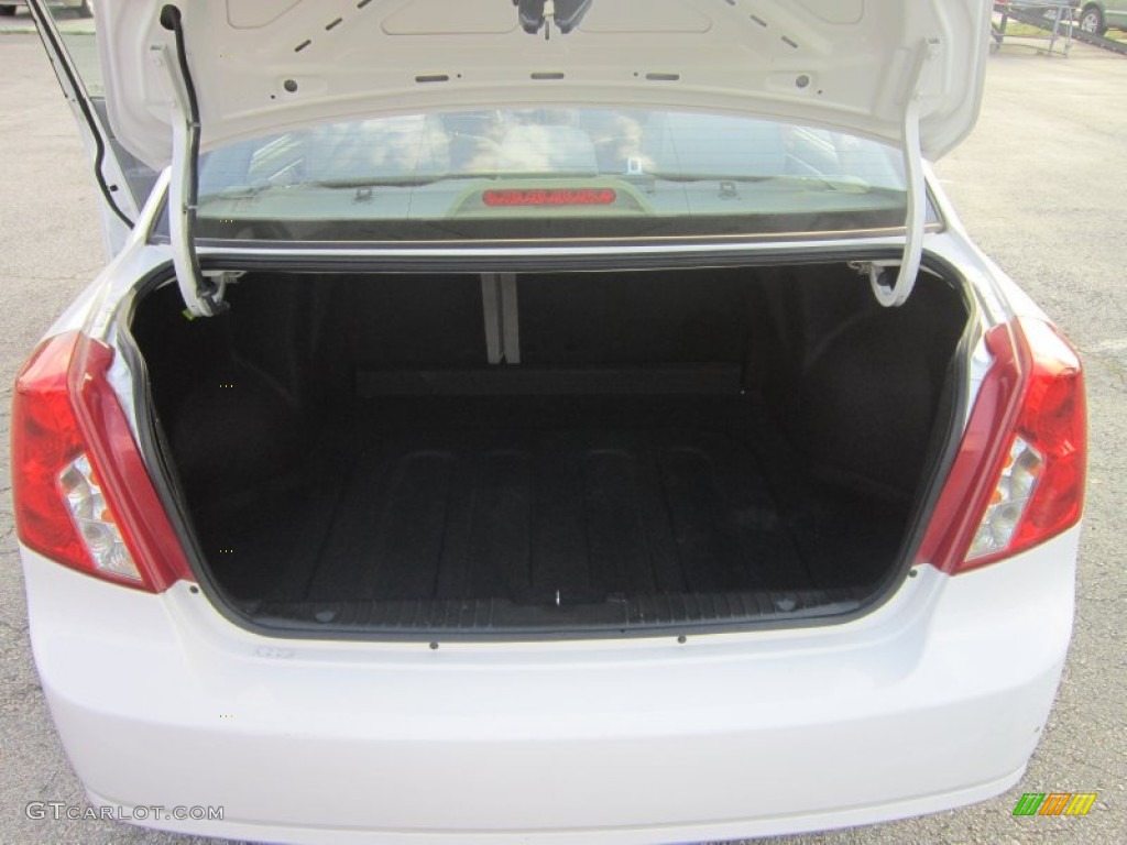 2007 Forenza Sedan - Absolute White / Grey photo #19