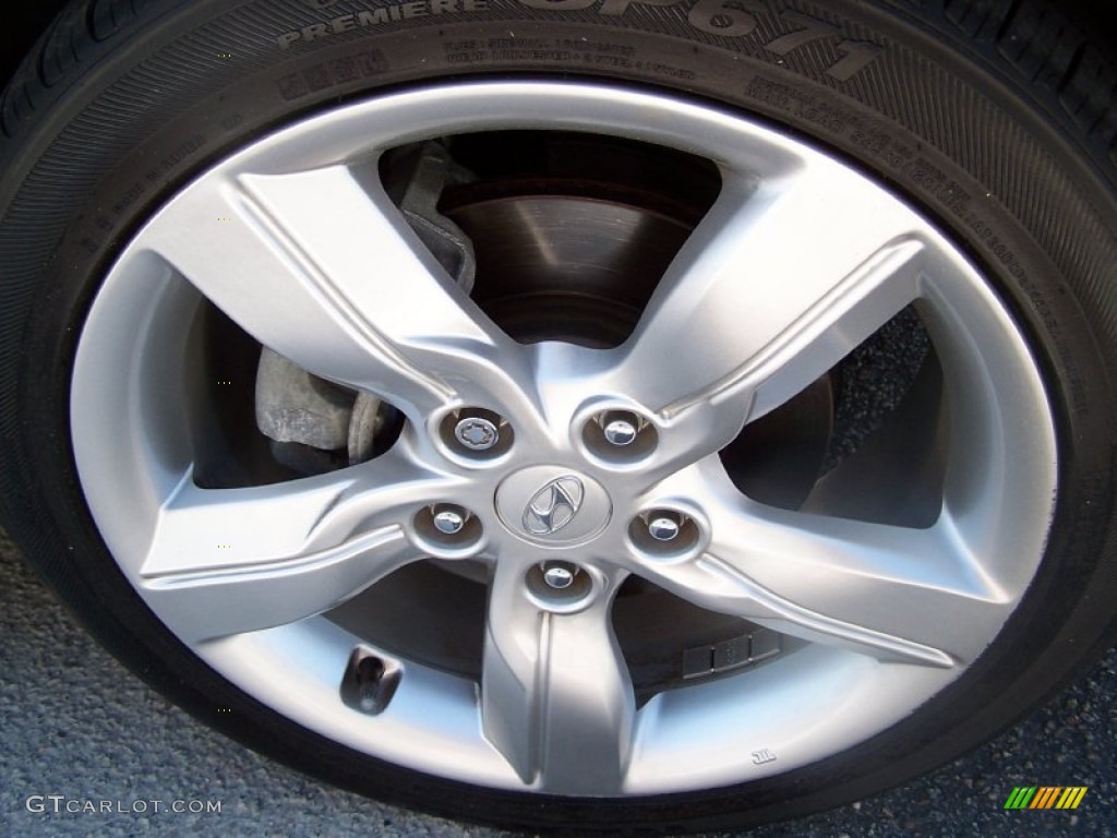 2012 Hyundai Veloster Standard Veloster Model Wheel Photo #79574623