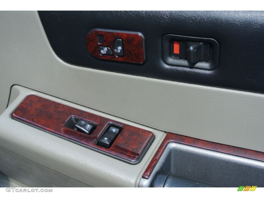2003 H2 SUV - Sunset Orange Metallic / Wheat photo #25