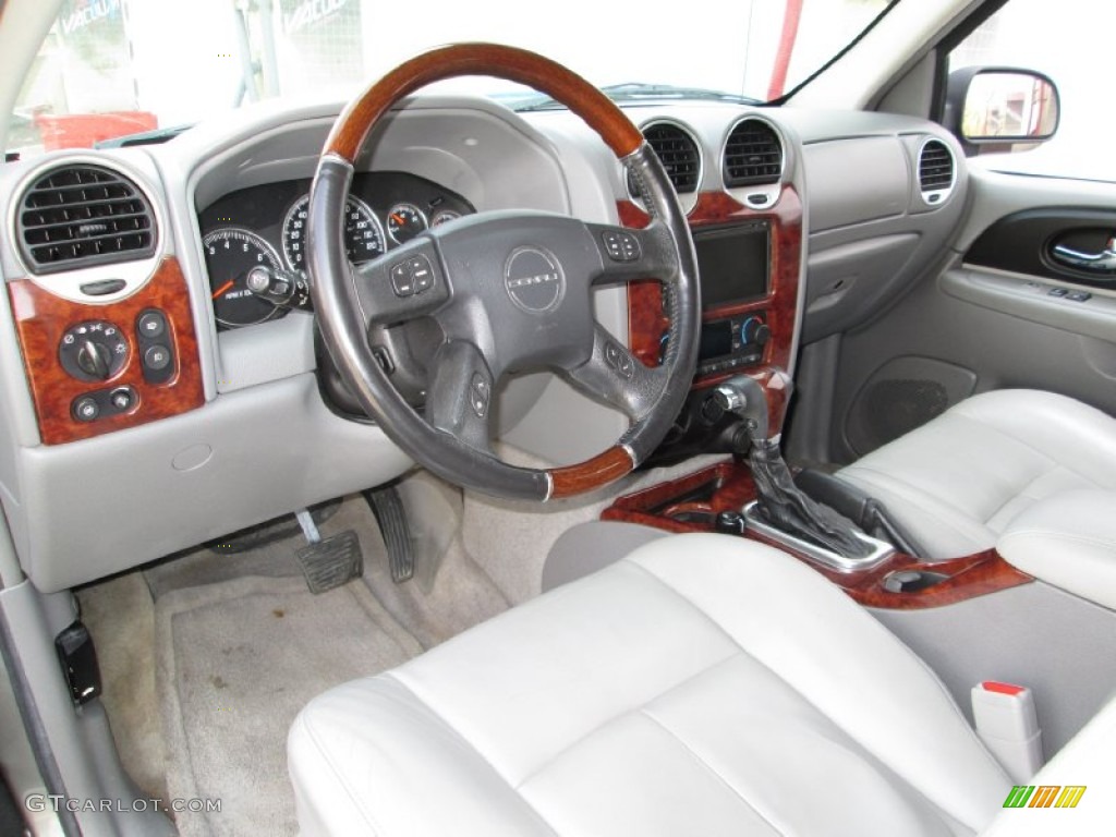 Light Gray Interior 2006 GMC Envoy XL Denali 4x4 Photo #79574921