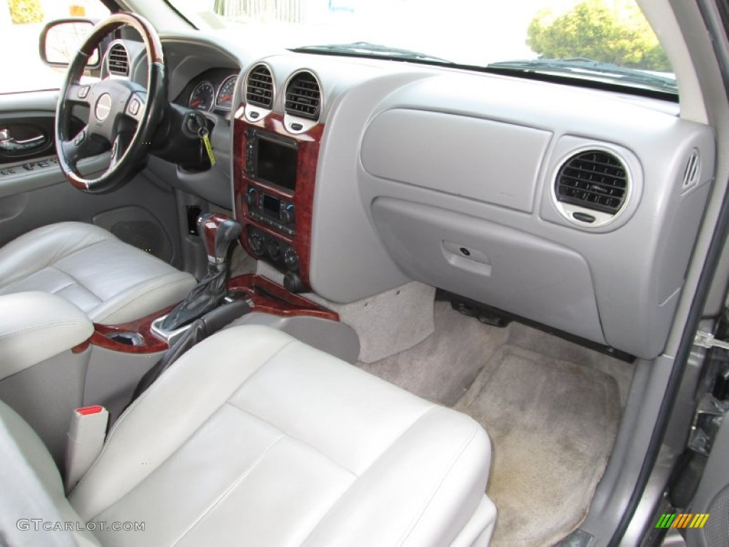 2006 GMC Envoy XL Denali 4x4 Dashboard Photos