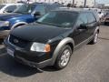 2005 Black Ford Freestyle SEL  photo #2