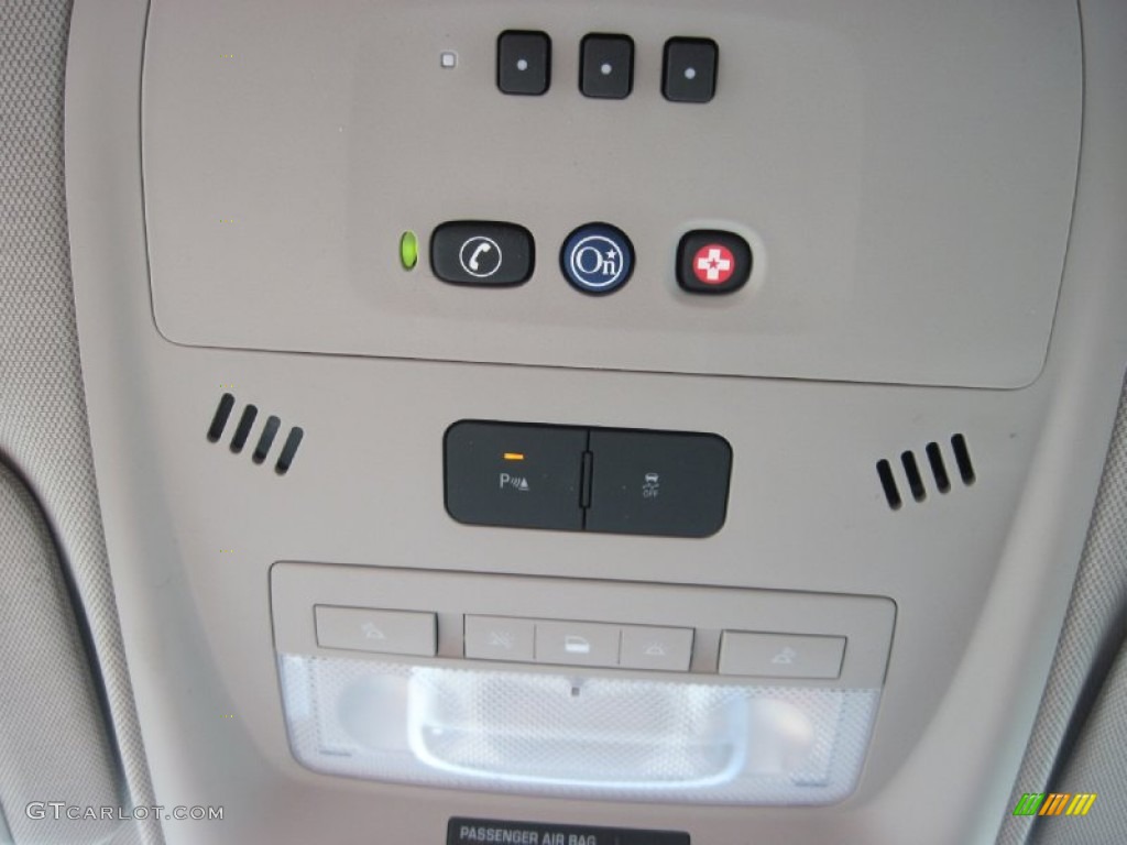 2012 Chevrolet Volt Hatchback Controls Photos