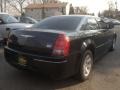 Brilliant Black - 300 Touring Photo No. 4
