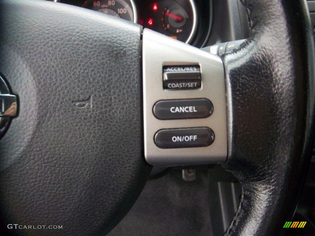 2009 Versa 1.8 S Hatchback - Blue Metallic / Charcoal photo #23