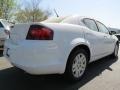 New Bright White - Avenger SE Photo No. 3