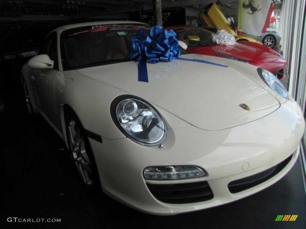 Cream White 2009 Porsche 911 Carrera S Coupe Exterior Photo #79582705