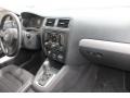 Black - Jetta SEL Sedan Photo No. 37