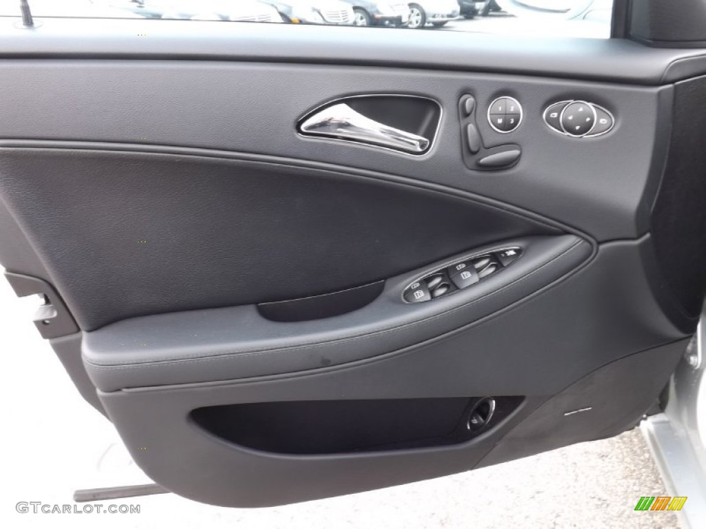 2007 Mercedes-Benz CLS 550 Black Door Panel Photo #79584262