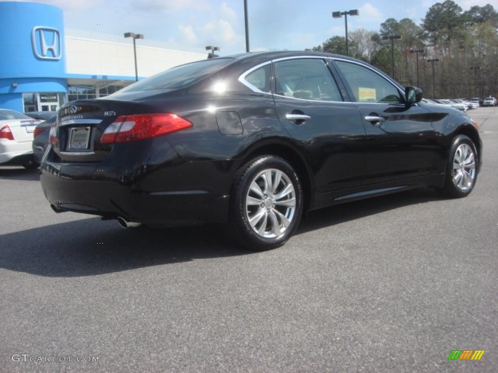 2012 M 37x AWD Sedan - Malbec Black / Wheat photo #4