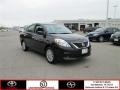 Super Black - Versa 1.6 SV Sedan Photo No. 1