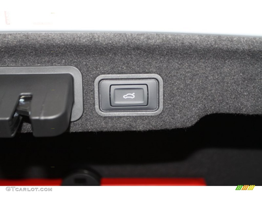 2014 Audi A8 L TDI quattro Controls Photo #79590093