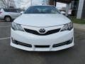 2013 Super White Toyota Camry SE  photo #2