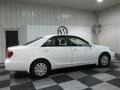 Super White - Camry LE Photo No. 7