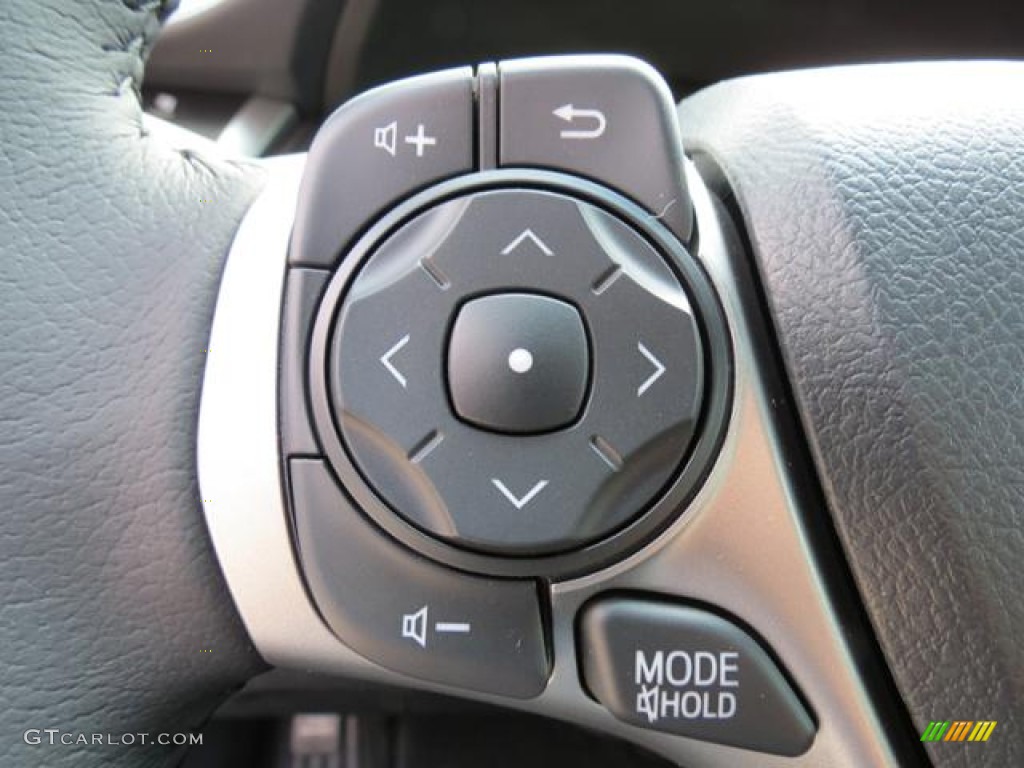 2013 Camry SE - Super White / Black photo #14