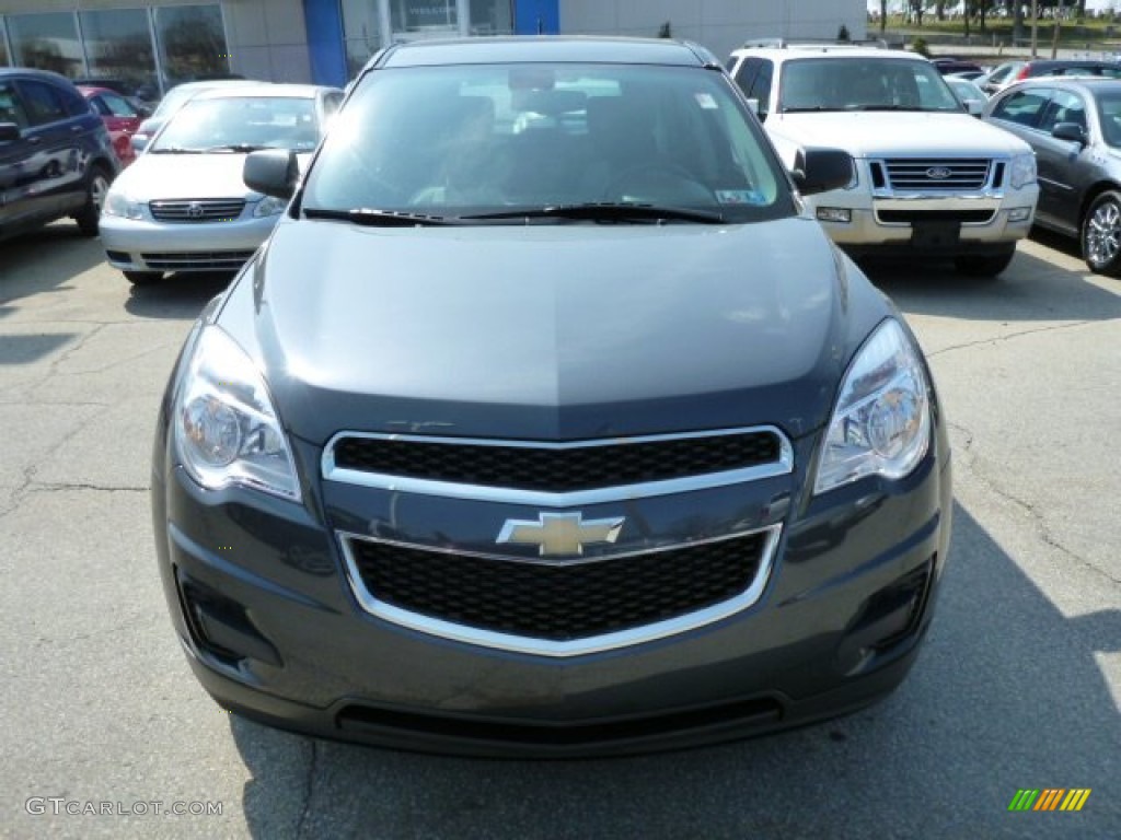 2010 Equinox LS AWD - Cyber Gray Metallic / Jet Black/Light Titanium photo #8