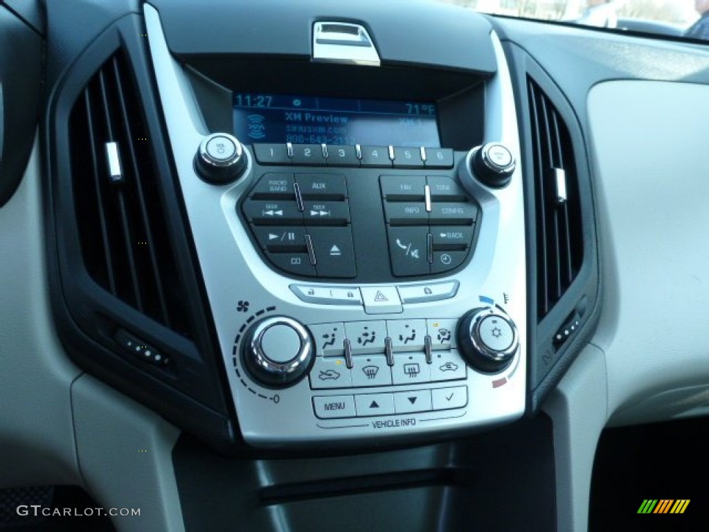 2010 Equinox LS AWD - Cyber Gray Metallic / Jet Black/Light Titanium photo #19