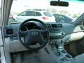 Classic Silver Metallic - Highlander 4WD Photo No. 12