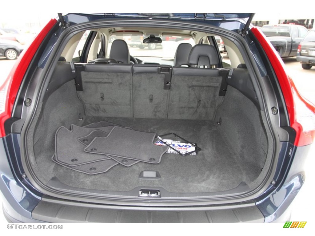 2013 Volvo XC60 3.2 Trunk Photo #79602412