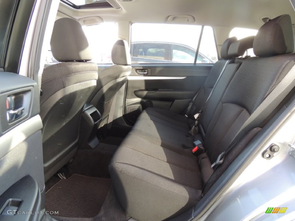 2010 Subaru Outback 2.5i Premium Wagon Rear Seat Photo #79605109