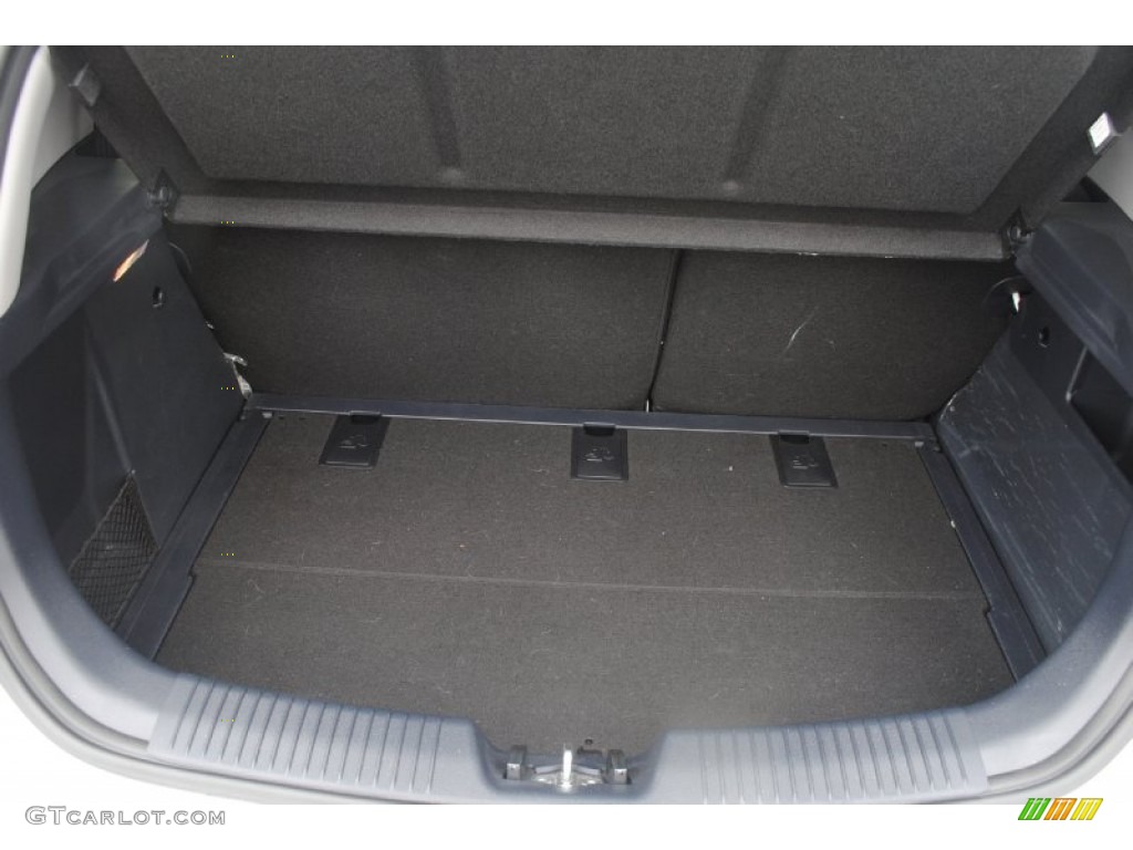 2013 Kia Rio EX 5-Door Trunk Photo #79605126