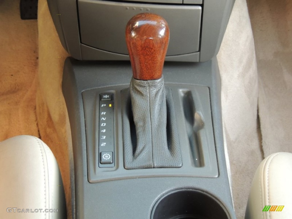 2003 CTS Sedan - Sable Black / Light Neutral photo #13