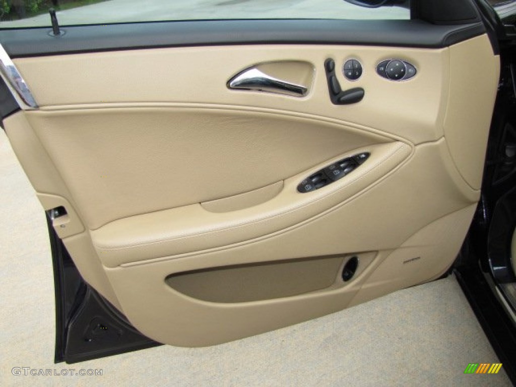 2007 Mercedes-Benz CLS 550 Cashmere Door Panel Photo #79606867
