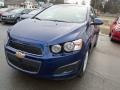 Blue Topaz Metallic - Sonic LT Hatch Photo No. 2
