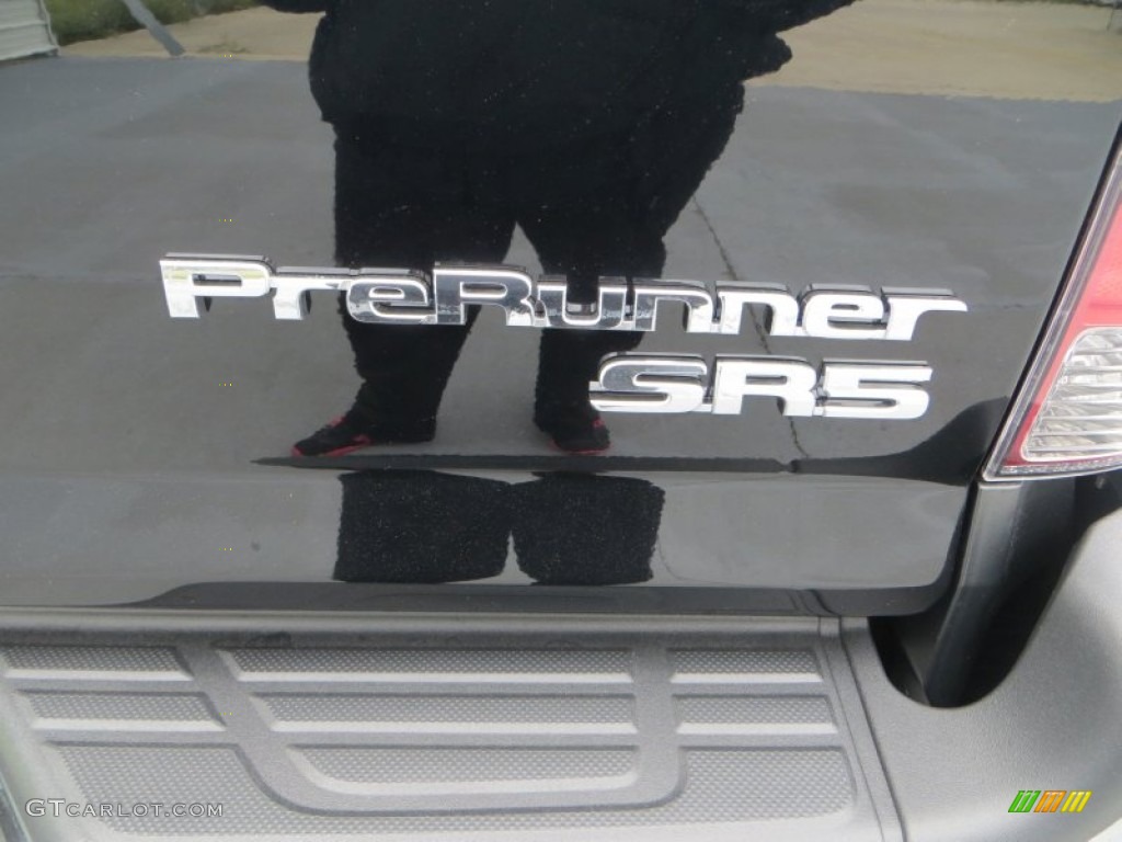 2013 Toyota Tacoma SR5 Prerunner Double Cab Marks and Logos Photos