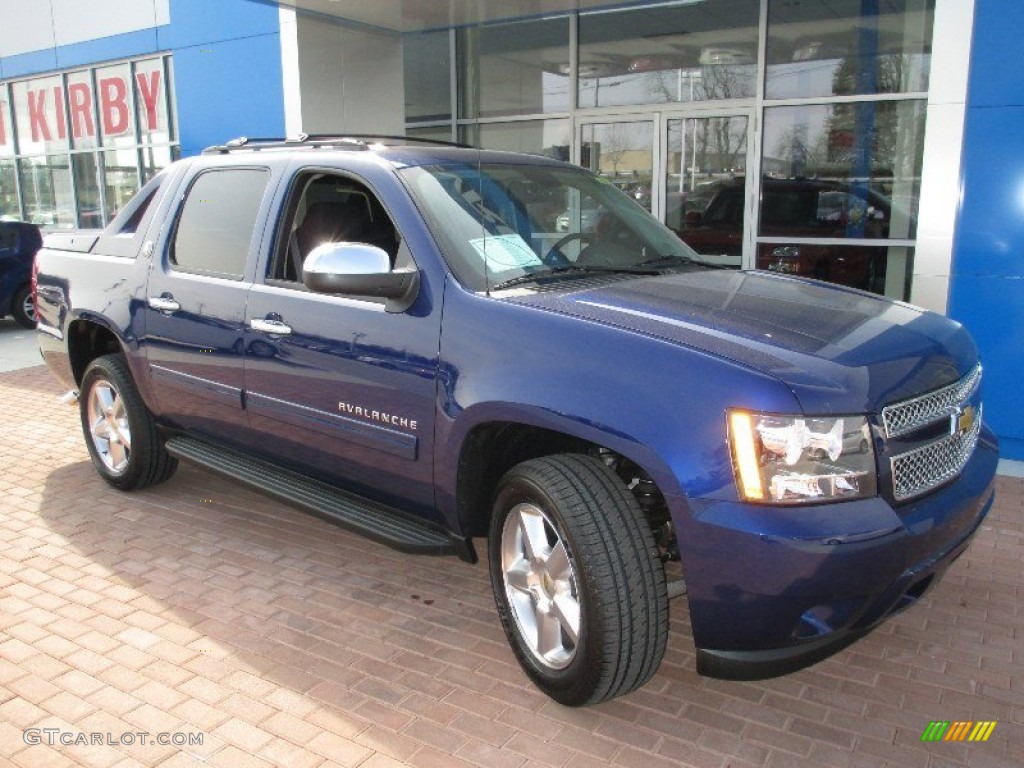 2013 Avalanche LS 4x4 - Blue Topaz Metallic / Ebony photo #12