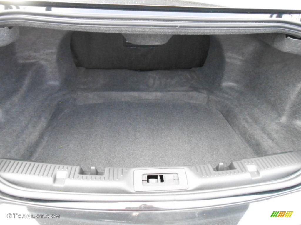 2013 Lincoln MKS EcoBoost AWD Trunk Photos