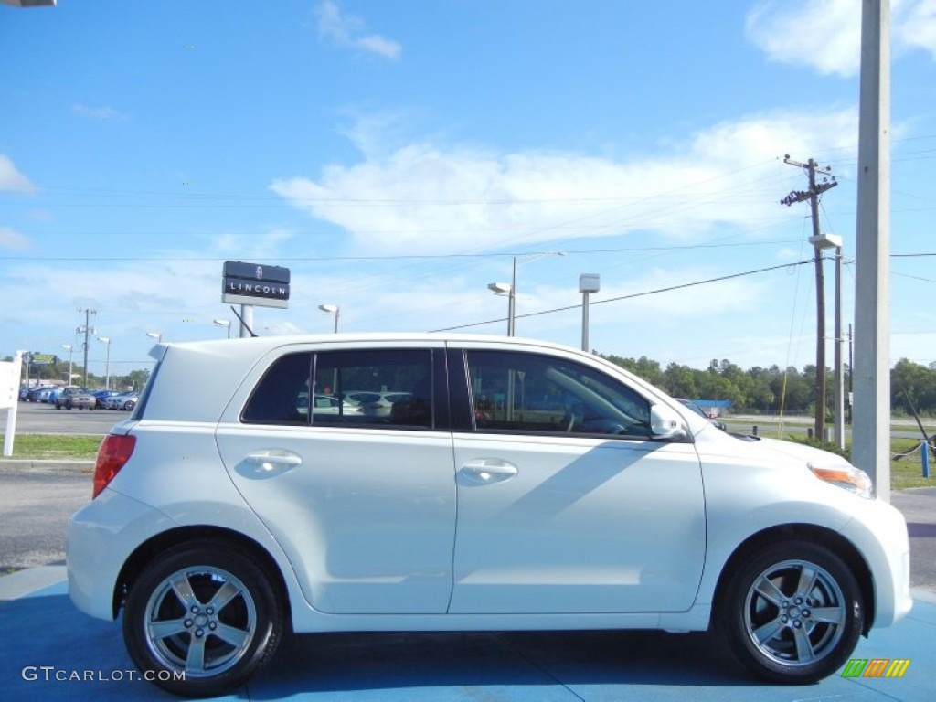 RS Blizzard Pearl 2012 Scion xD Release Series 4.0 Exterior Photo #79610977