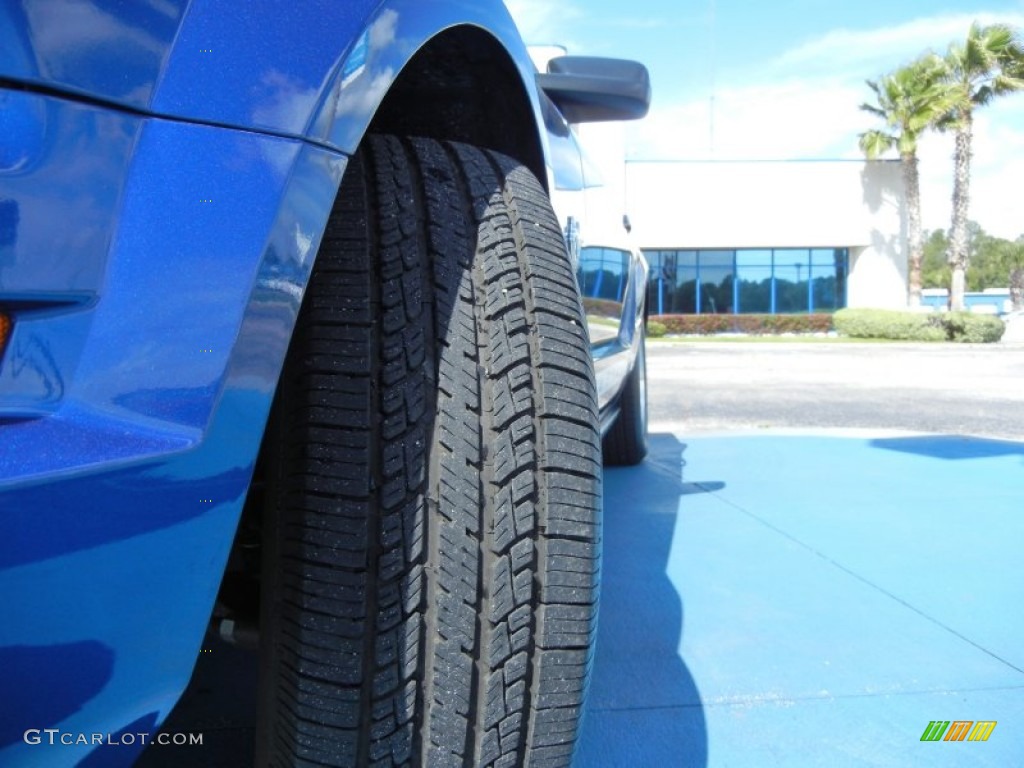 2009 Mustang V6 Coupe - Vista Blue Metallic / Light Graphite photo #11