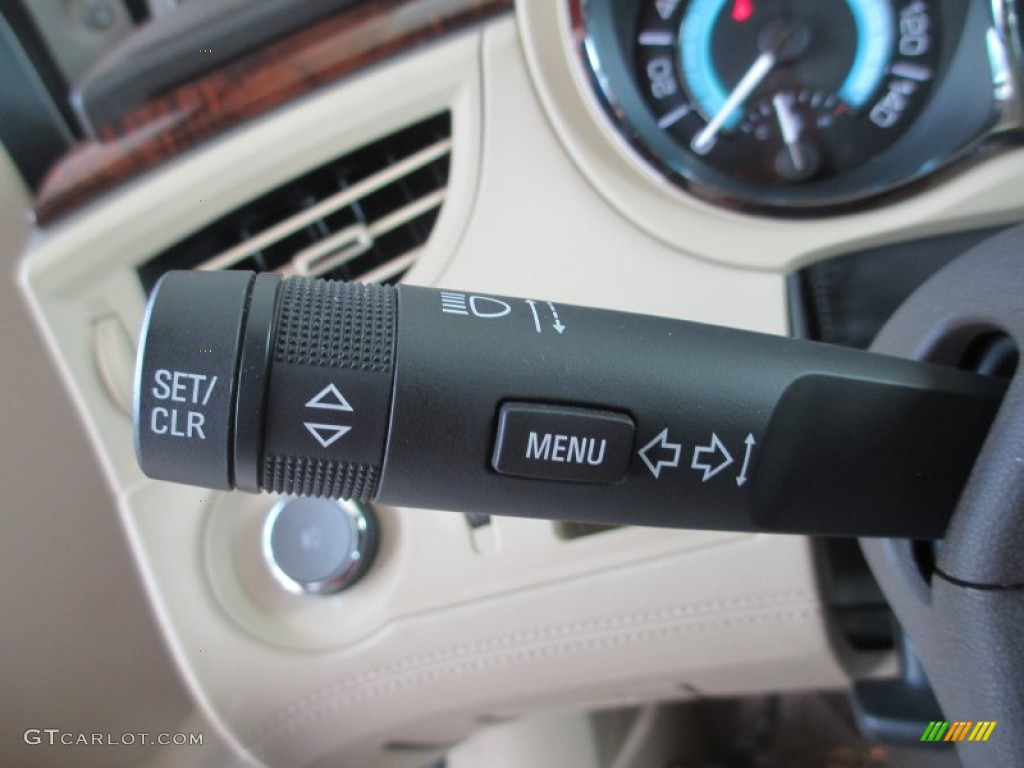 2010 Buick LaCrosse CXL Controls Photo #79612422