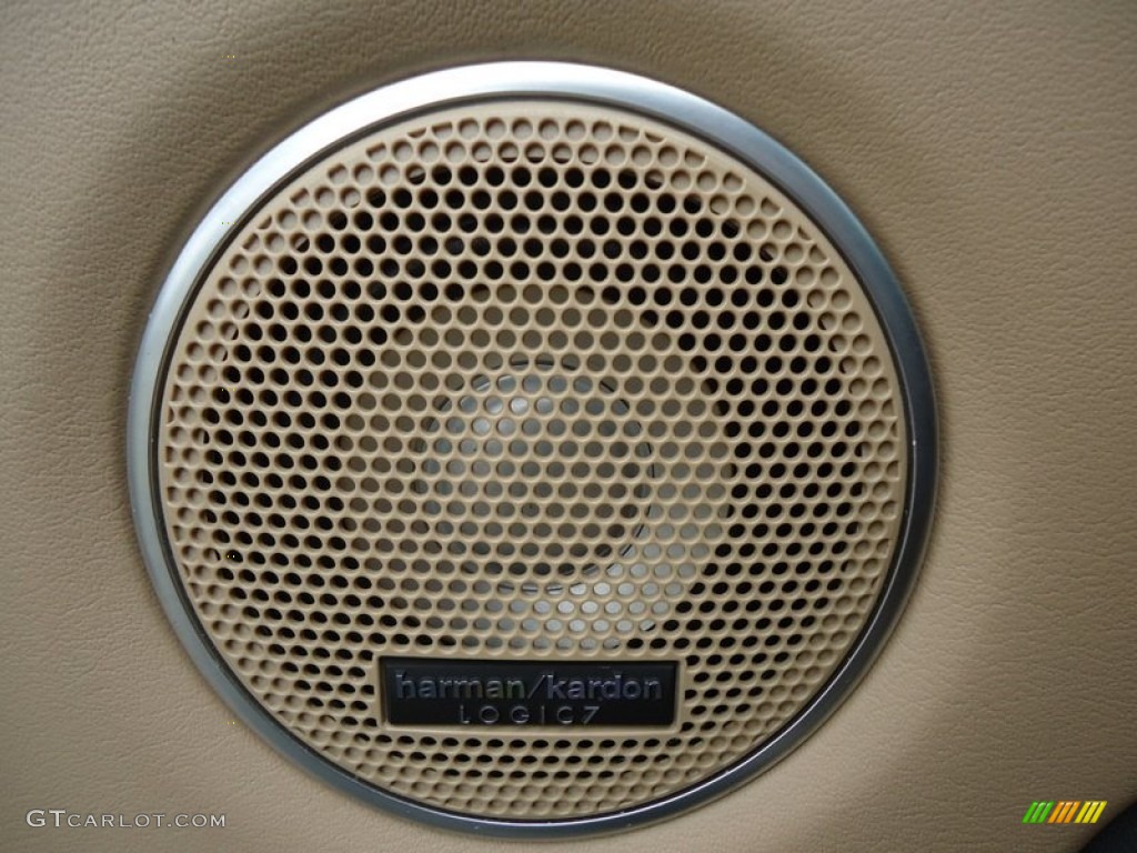 2005 Land Rover Range Rover HSE Audio System Photos