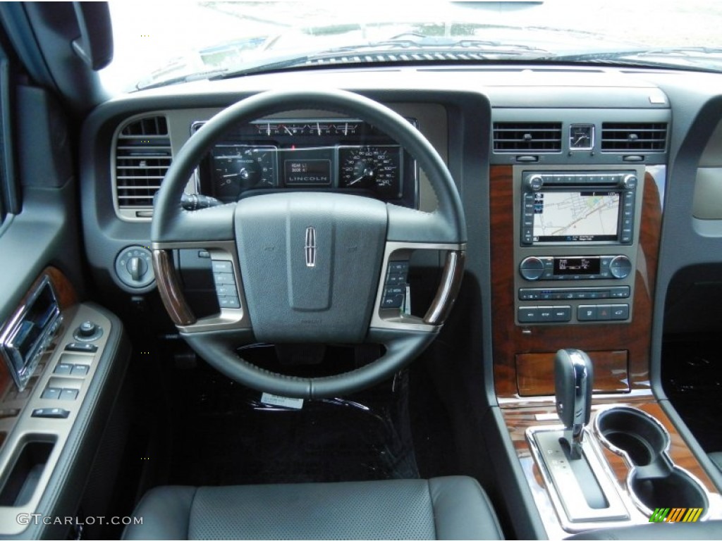 2013 Lincoln Navigator L 4x2 Charcoal Black Dashboard Photo #79614290