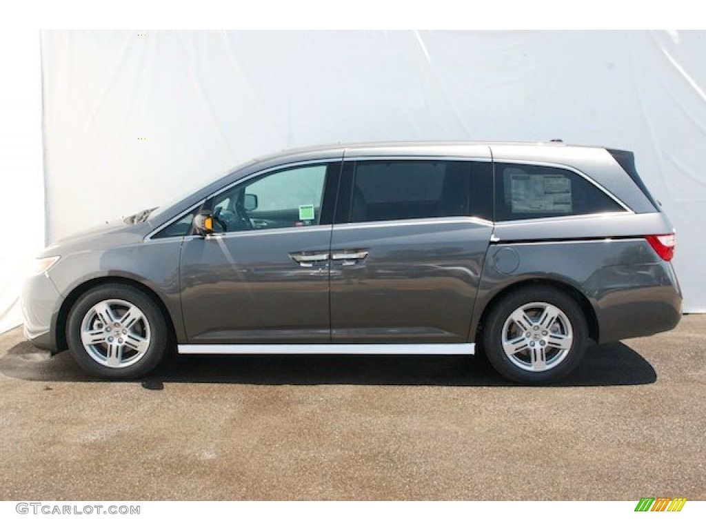 Polished Metal Metallic 2013 Honda Odyssey Touring Exterior Photo #79618102