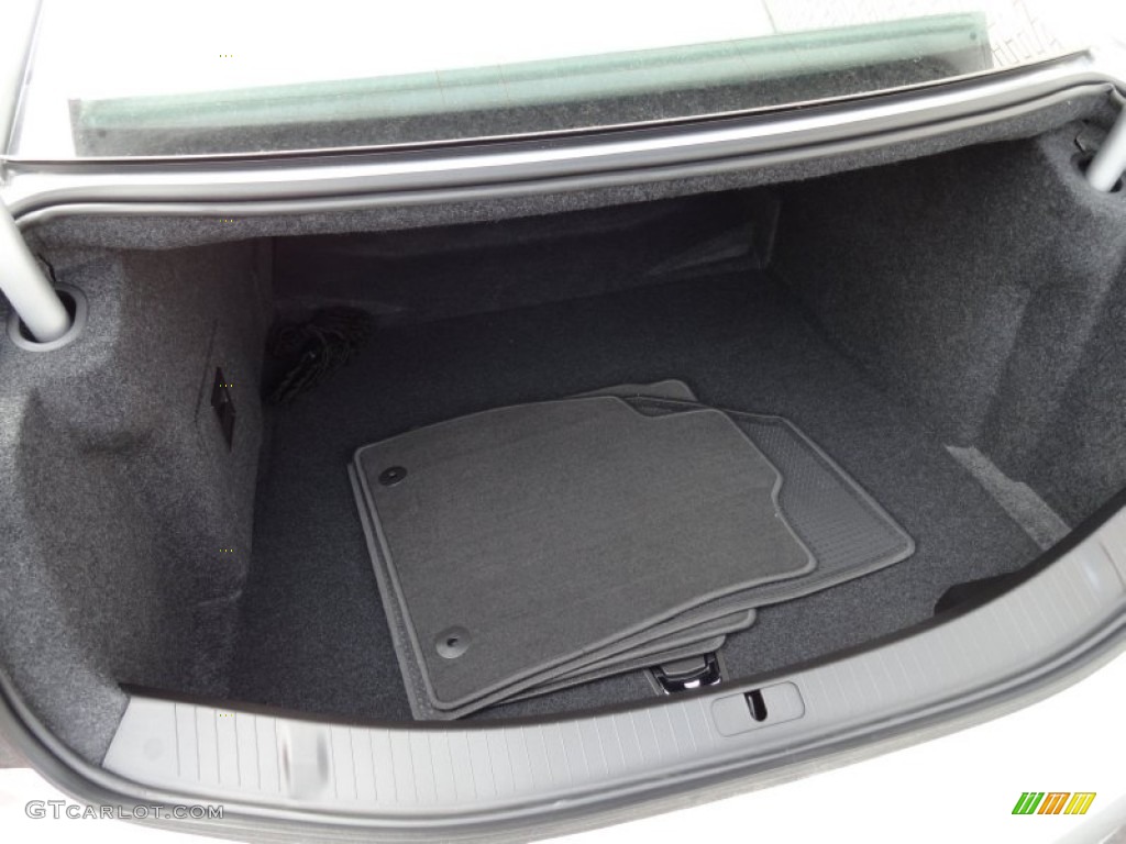 2013 Cadillac XTS Luxury FWD Trunk Photo #79618312