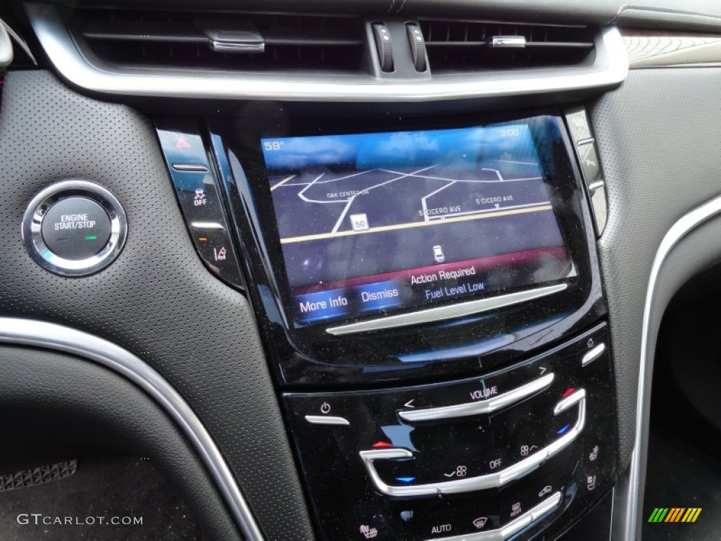 2013 Cadillac XTS Luxury FWD Controls Photo #79618366