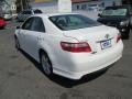 Super White - Camry SE Photo No. 8