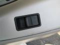 Super White - Camry SE Photo No. 19