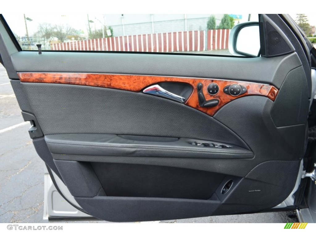 2005 Mercedes-Benz E 320 4Matic Sedan Charcoal Door Panel Photo #79619620