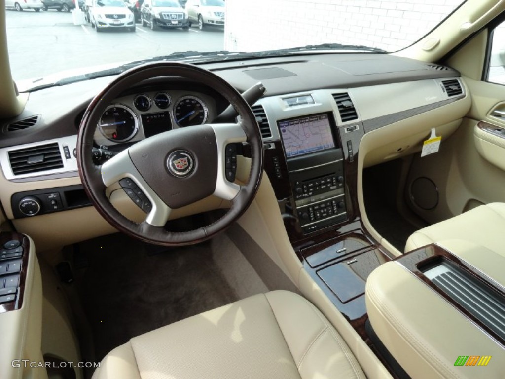 Cashmere/Cocoa Interior 2013 Cadillac Escalade Luxury AWD Photo #79619886