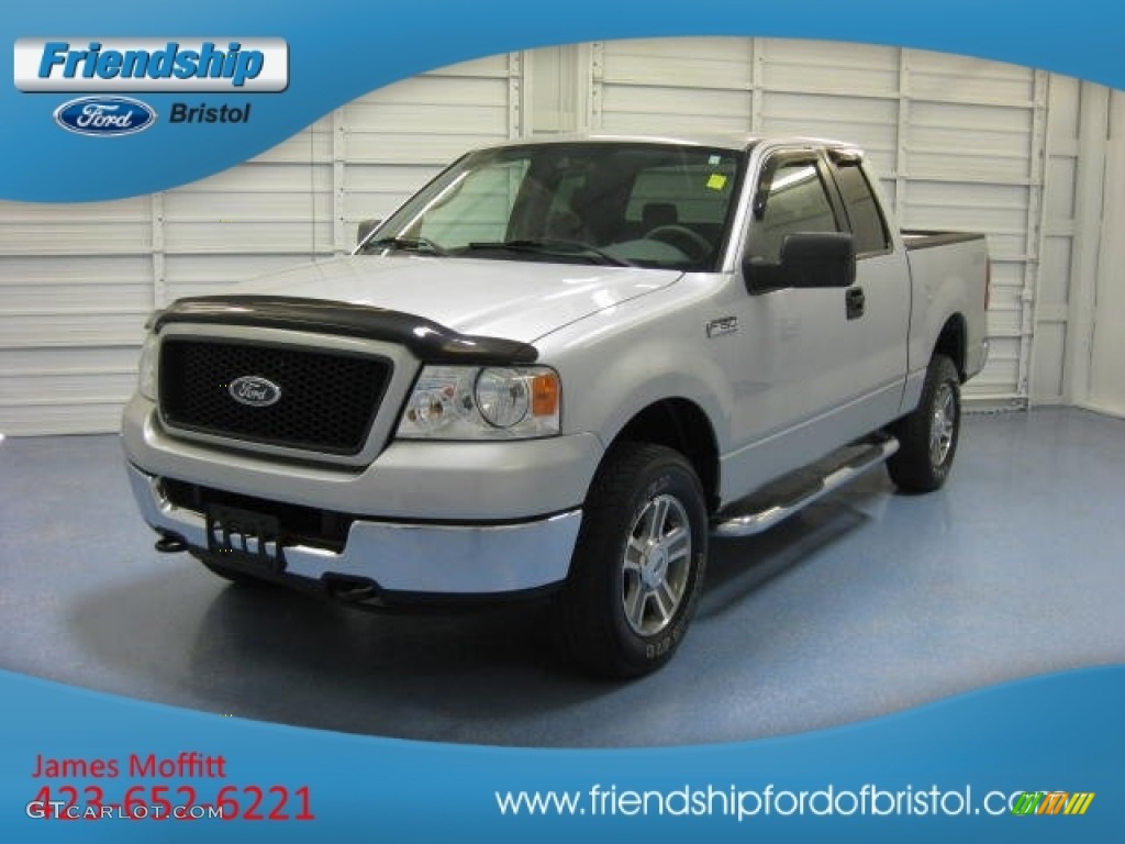 2005 F150 XLT SuperCab 4x4 - Silver Metallic / Medium Flint/Dark Flint Grey photo #2